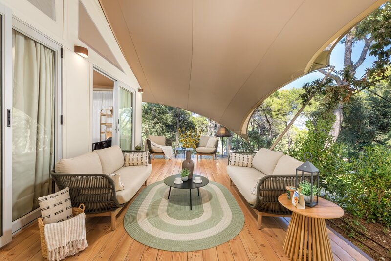 Arena One 99 Glamping 144