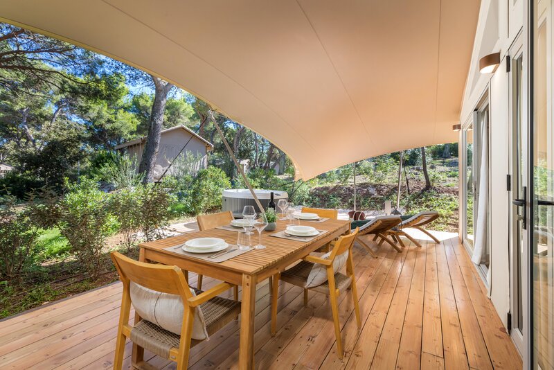 Arena One 99 Glamping 145