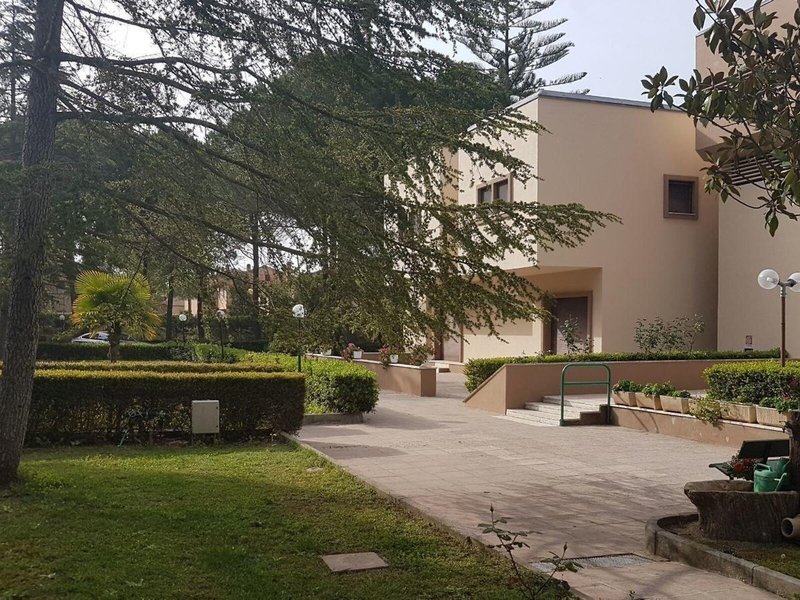 Opera Don Vincenzo Grossi 2 - Exterior