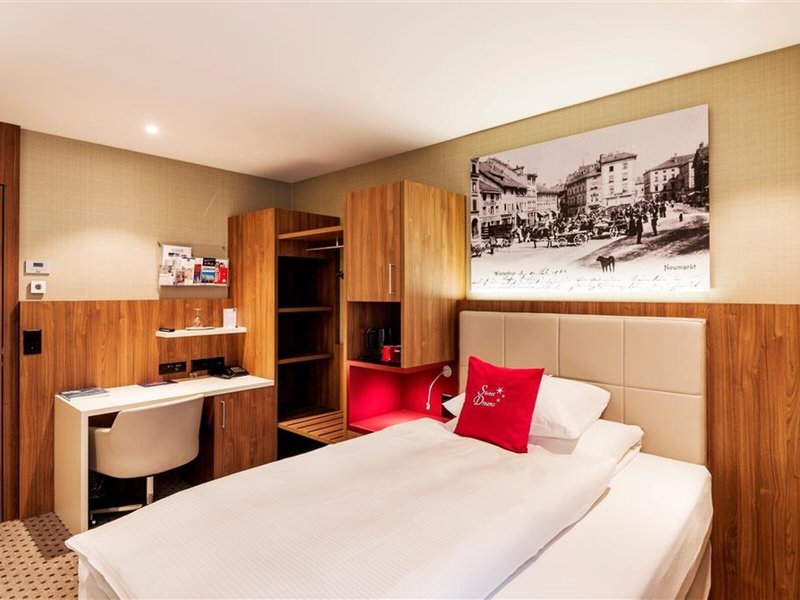 Hotel Wartmann am Bahnhof 27