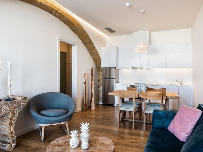 Avra Apartments Kolymbari Harbour 18