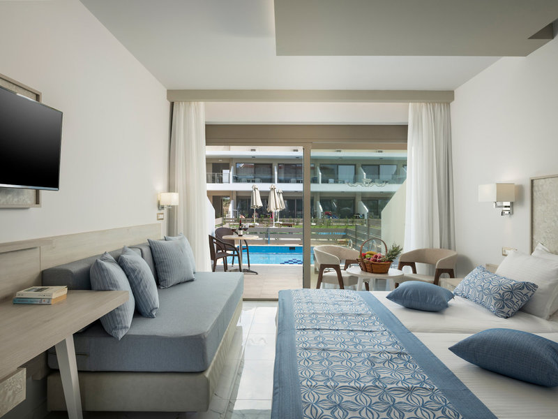 Vantaris Blue Adults only 6