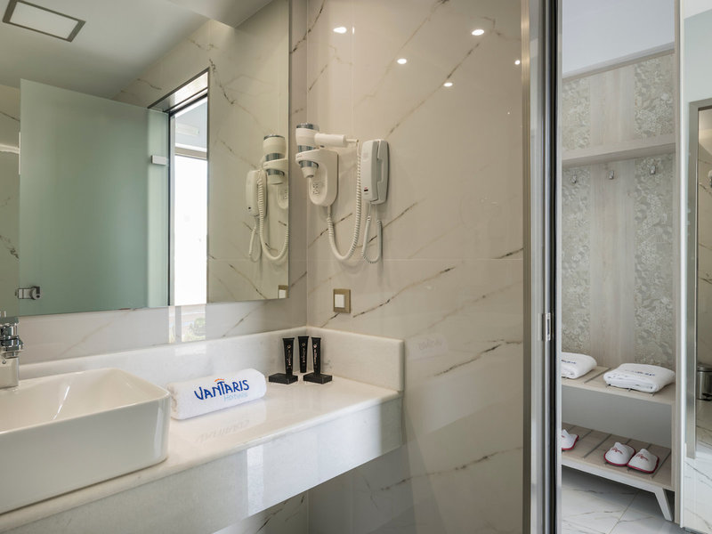 Vantaris Blue Adults only 10