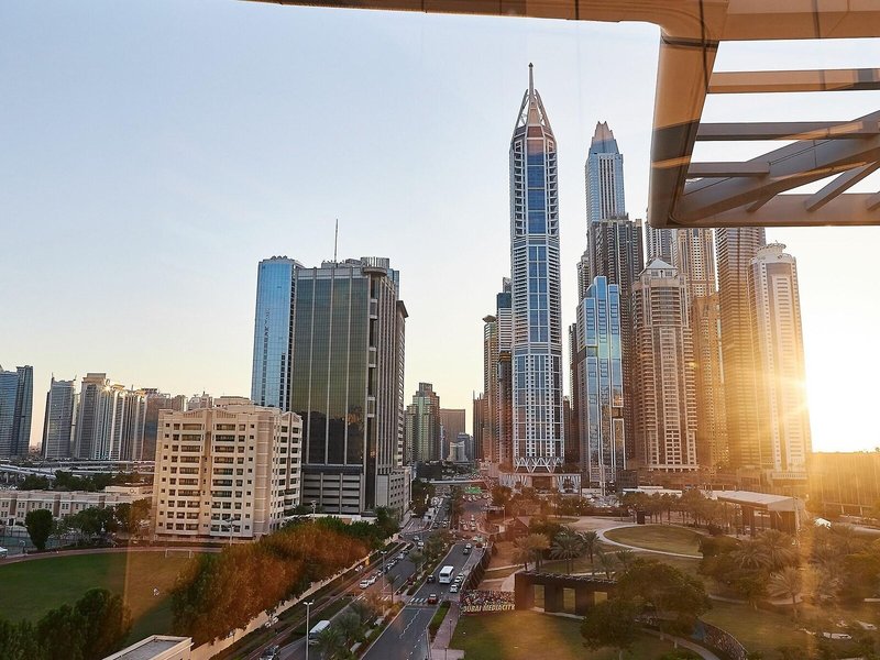 Radisson Blu Dubai Media City 5
