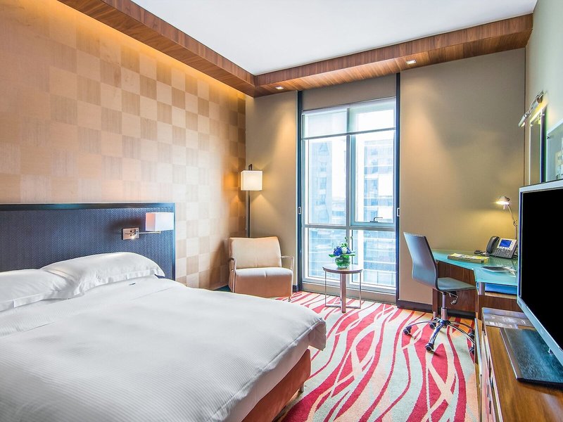 Radisson Blu Dubai Media City 33