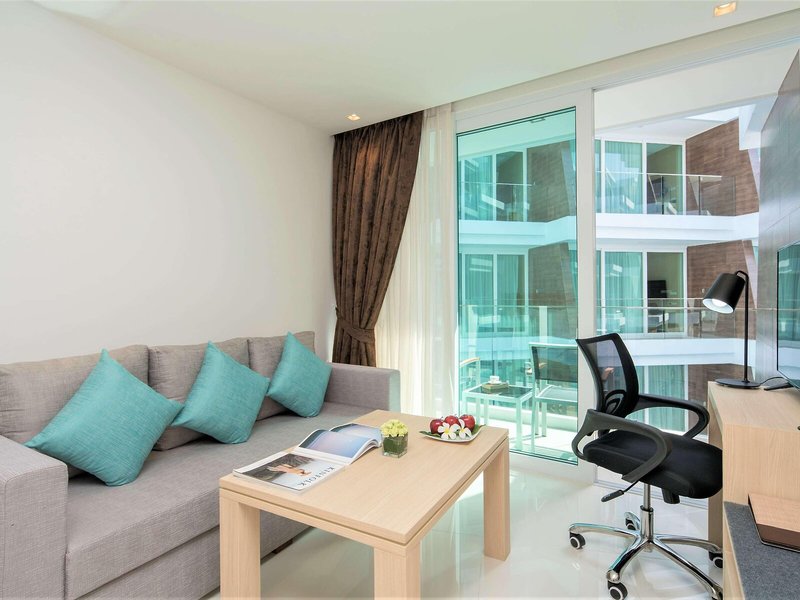 Best Western Plus The Beachfront 23