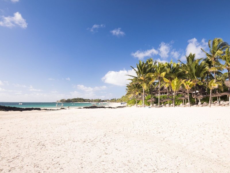 LUX* Belle Mare Hotel & Villas 2