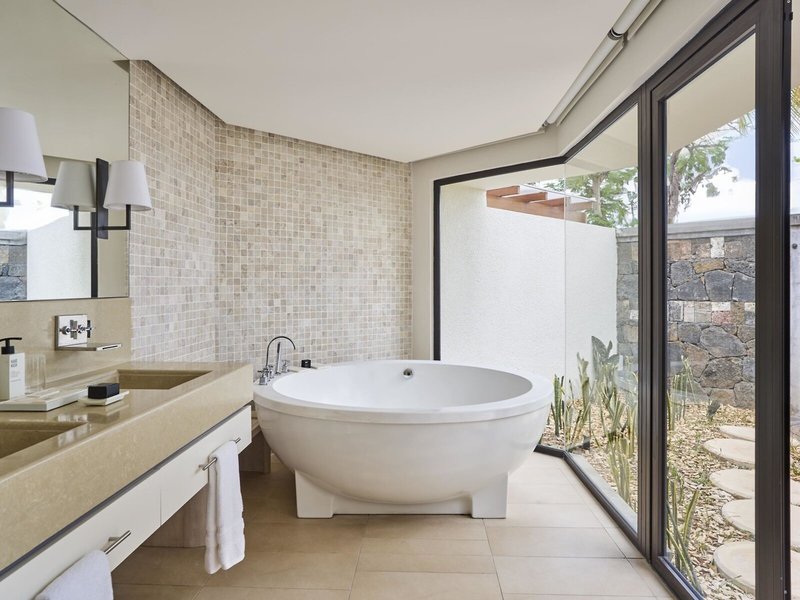 LUX* Belle Mare Hotel & Villas 43