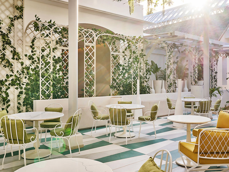 LUX* Belle Mare Hotel & Villas 14