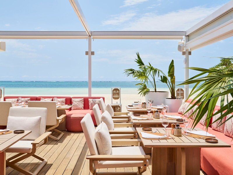 LUX* Belle Mare 38