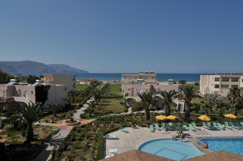 Delfina Tropic Beach 2