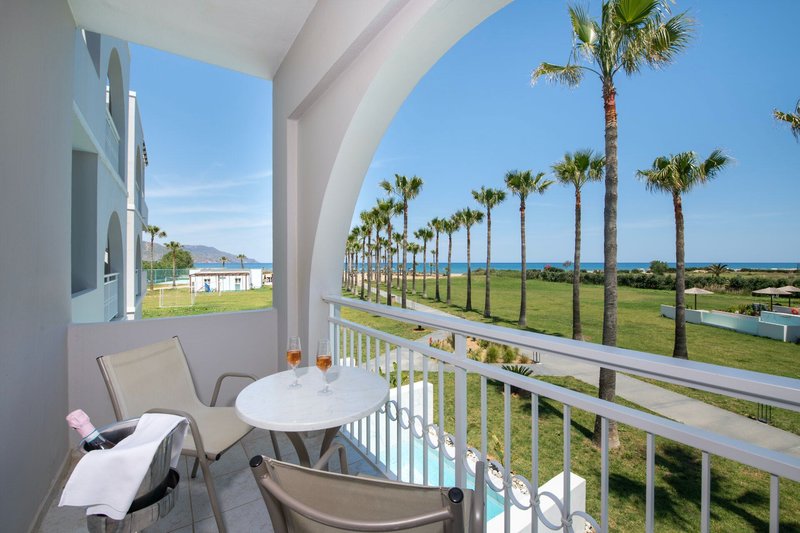 Delfina Tropic Beach 7