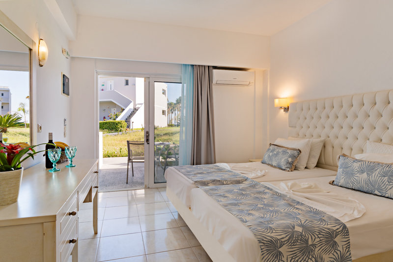 Delfina Tropic Beach 8