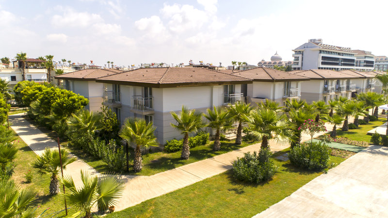 Crystal Boutique Beach Resort 3