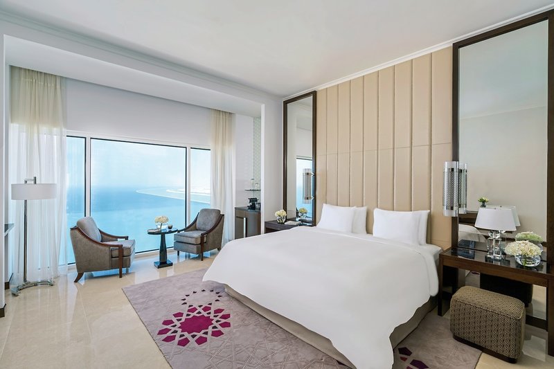 Fairmont Marina Hotel & Resort 8
