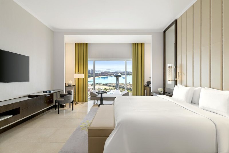 Fairmont Marina Hotel & Resort 5