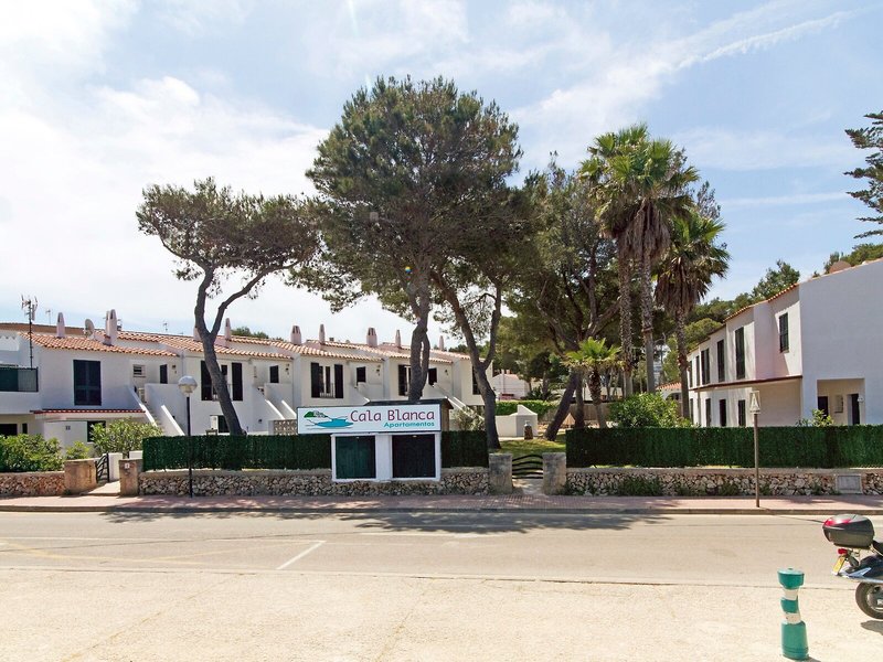 Apartamentos Cala Blanca 4