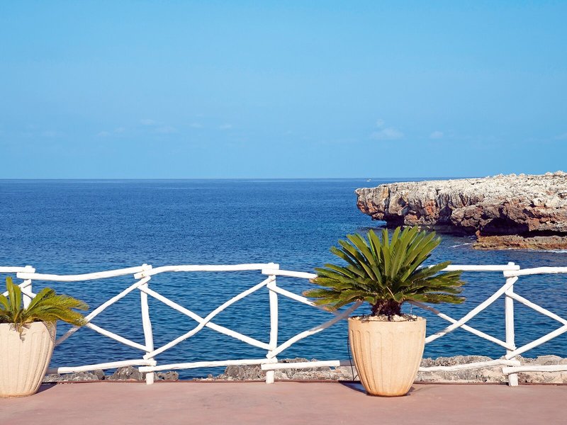 Apartamentos Cala Blanca 6