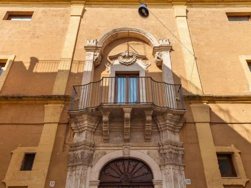 Palazzo De Luca Bed & Breakfast 2