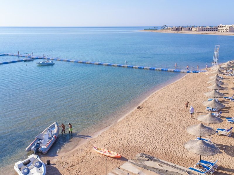 Ivy Cyrene Island Resort 25