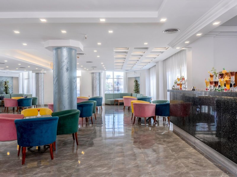 Ivy Cyrene Island Resort 36