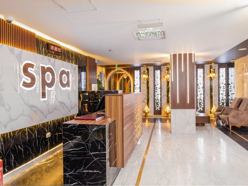 Ivy Cyrene Island Resort 48