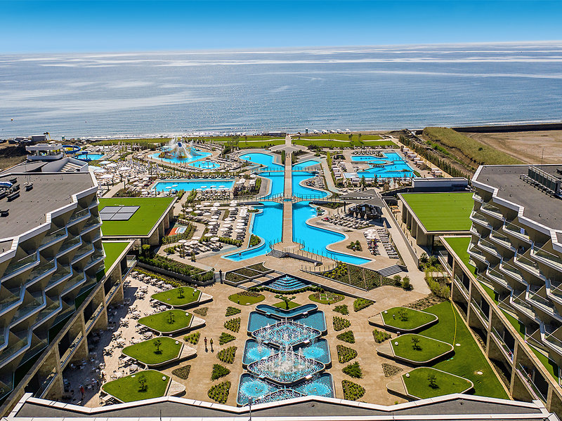 Wave Resort 7