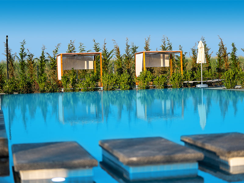 Wave Resort 4