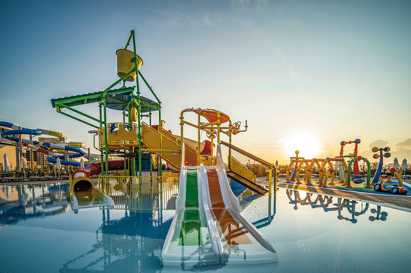 Wave Resort 3
