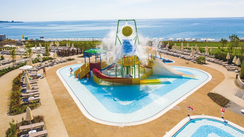 Wave Resort 3