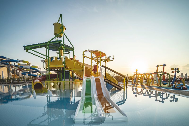 Wave Resort 6