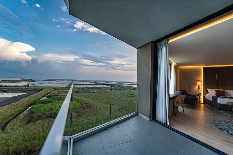 Wave Resort 43