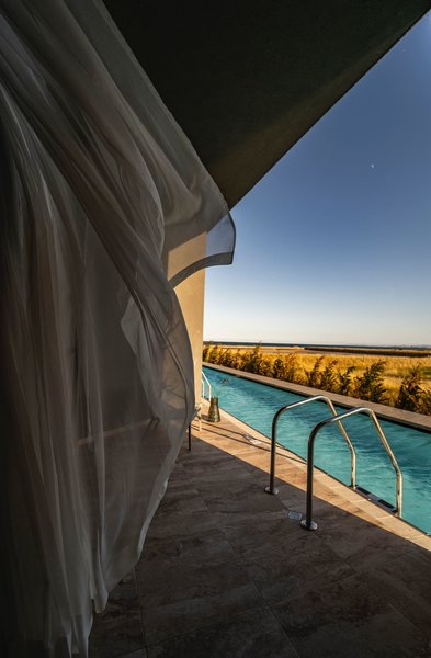Wave Resort 45