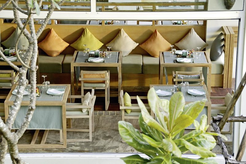 Aleenta Phuket Resort & Spa 32