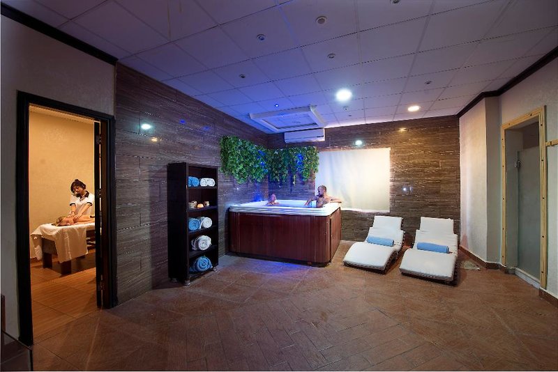 Amwaj Oyoun Resort & Casino 2