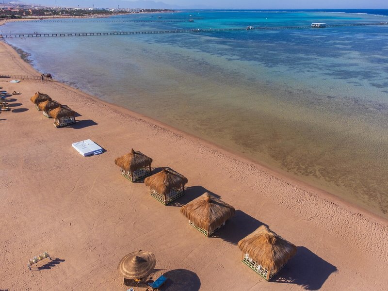 Amwaj Oyoun Resort & Spa 7