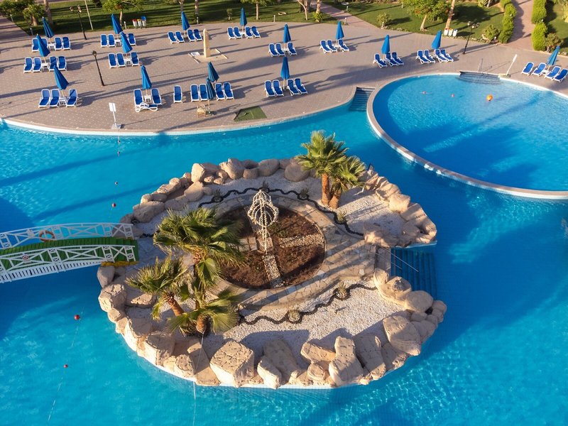 Amwaj Oyoun Resort & Spa 18