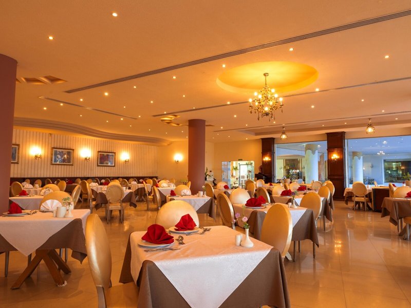 Amwaj Oyoun Resort & Spa 22