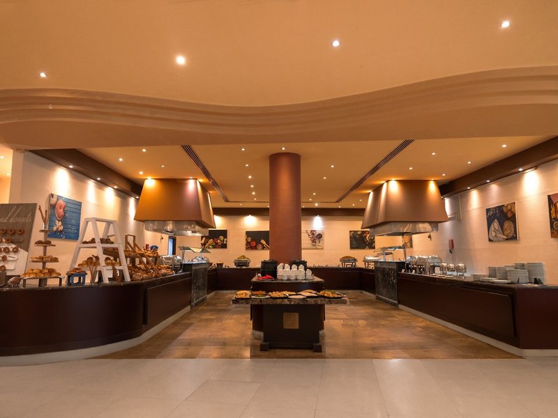 Amwaj Oyoun Resort & Spa 23