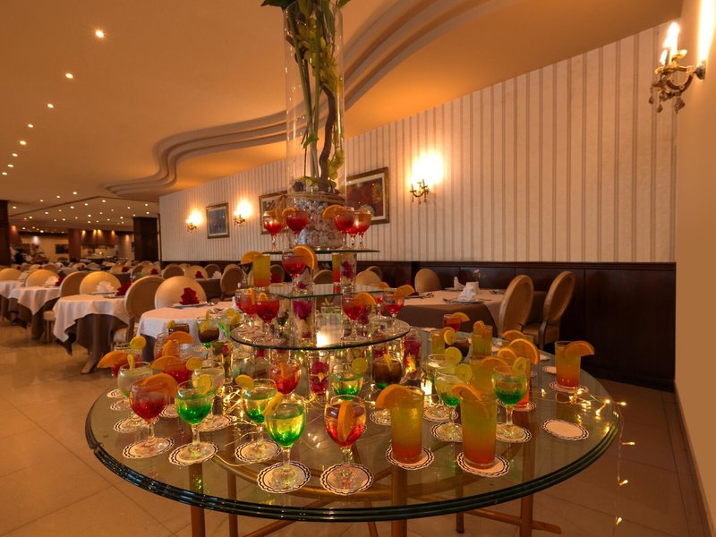 Amwaj Oyoun Resort & Spa 24