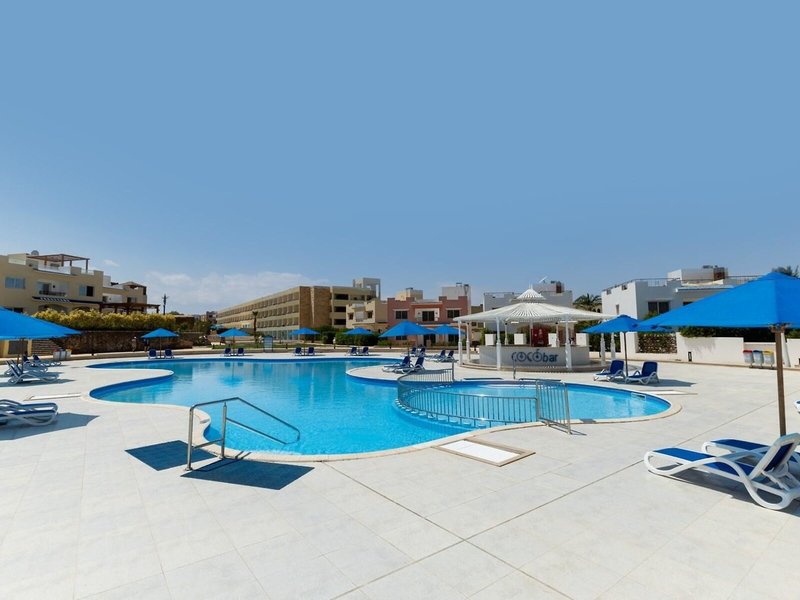Amwaj Oyoun Resort & Spa 40