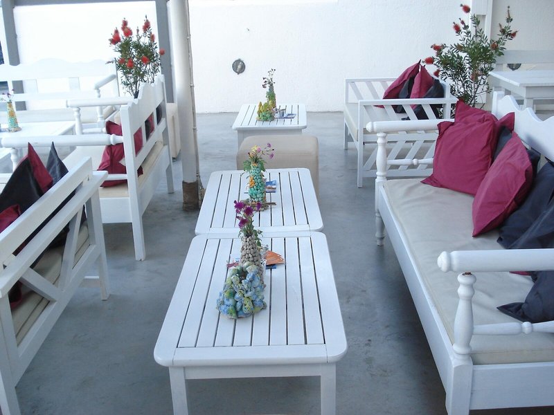 Perissa Bay 23