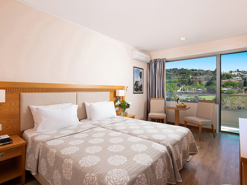 Mediterranee Hotel 11