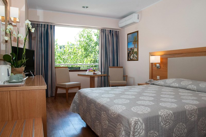 Mediterranee Hotel 5