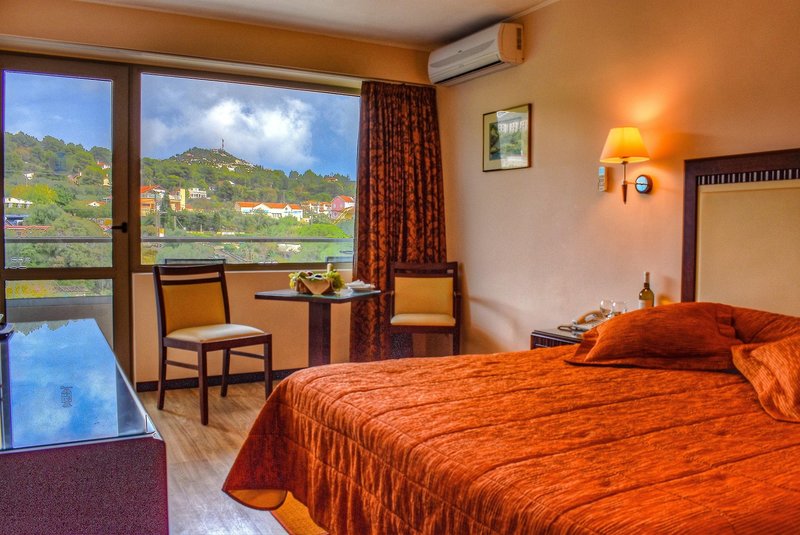 Mediterranee Hotel 12