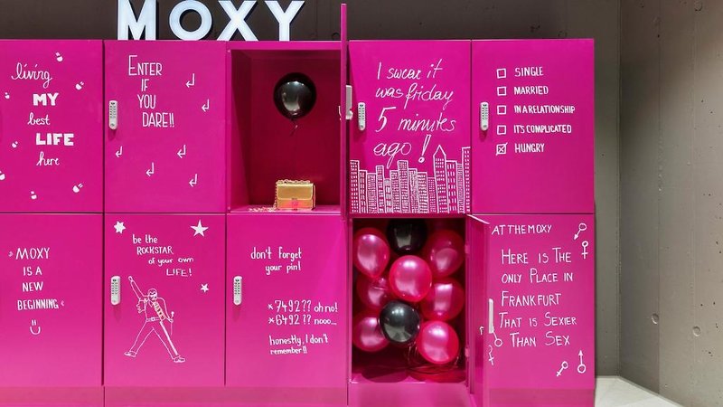 Moxy Frankfurt City Center