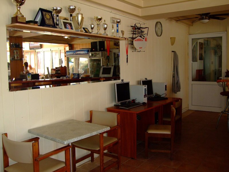 Antonios 15