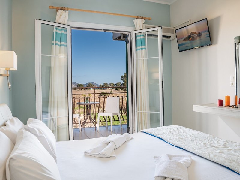 Herodotos Studios 24