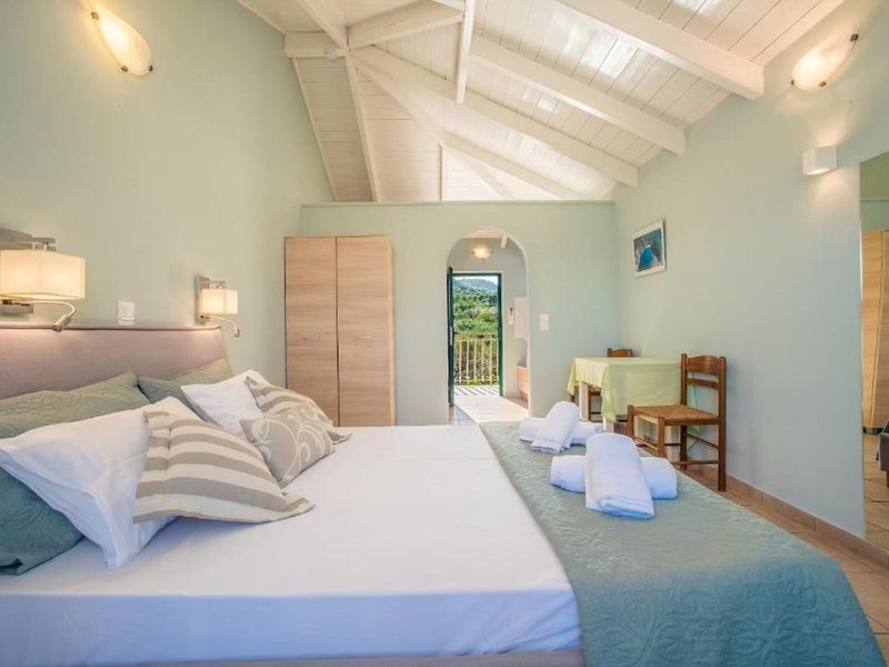 Herodotos Studios 35