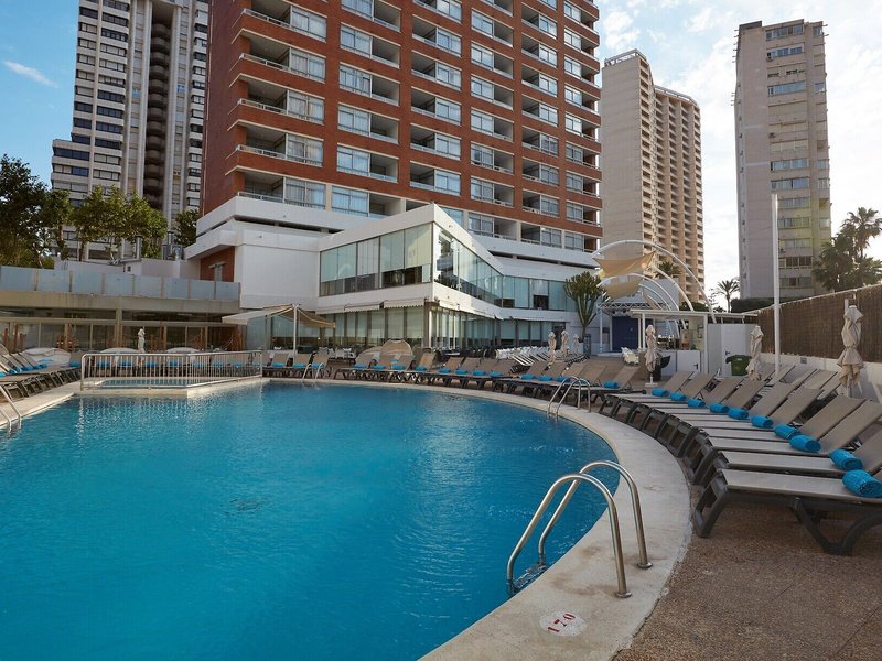 Flamingo Beach Resort 3